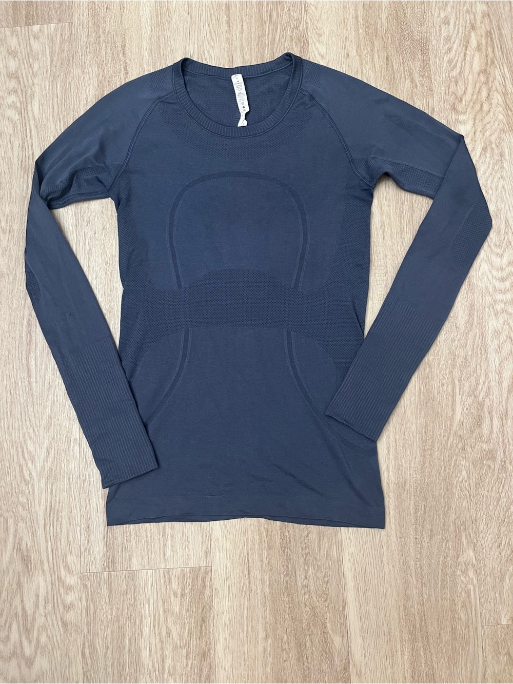 lululemon shirt